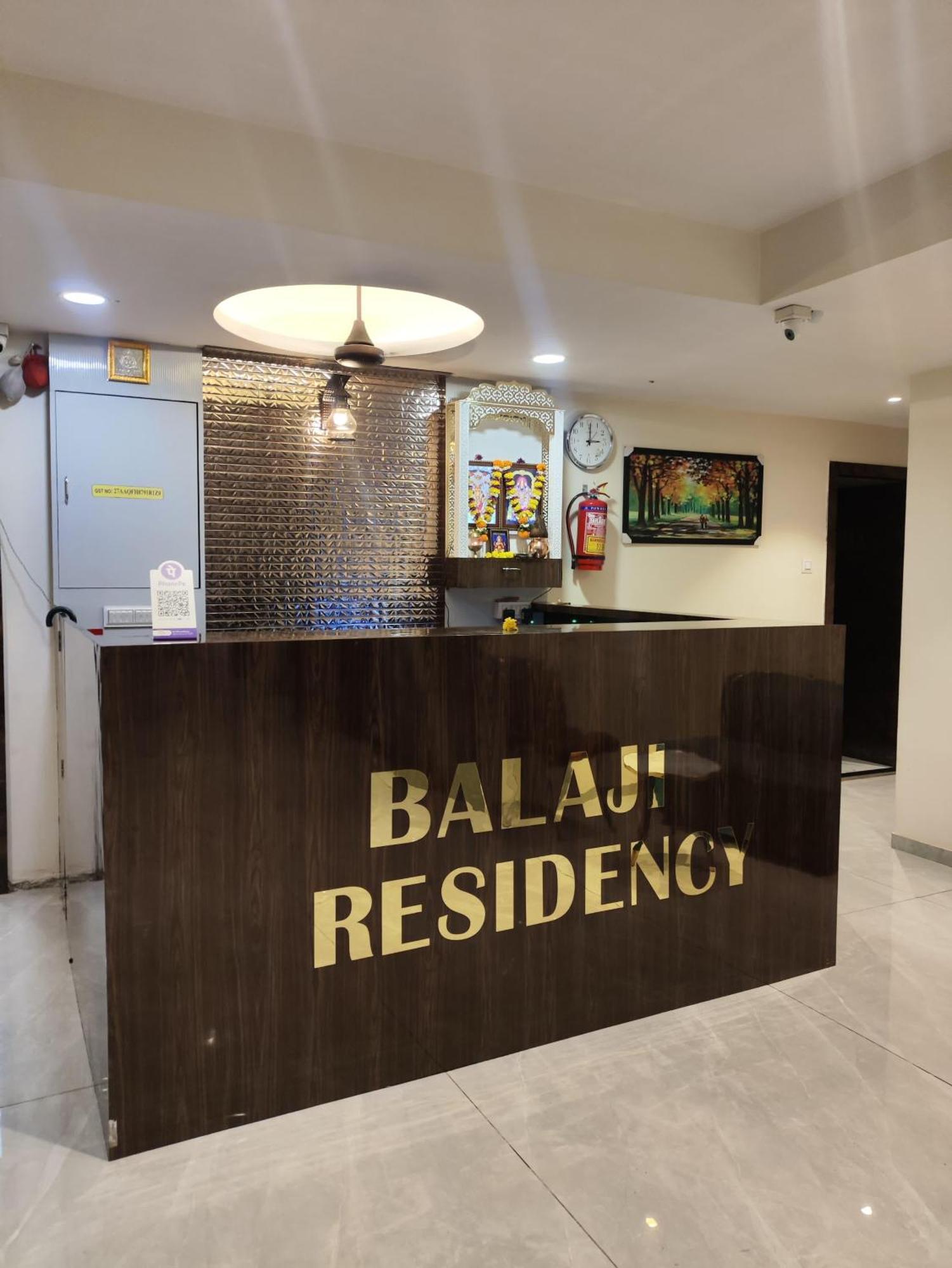 New Balaji Residency By Glitz Hotels Ulhāsnagar エクステリア 写真